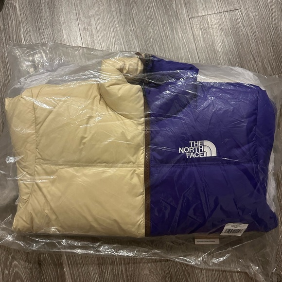 Size L - Supreme x The North Face Split Nutpse Jacket SS24 (NEW) - Picture 2 of 6
